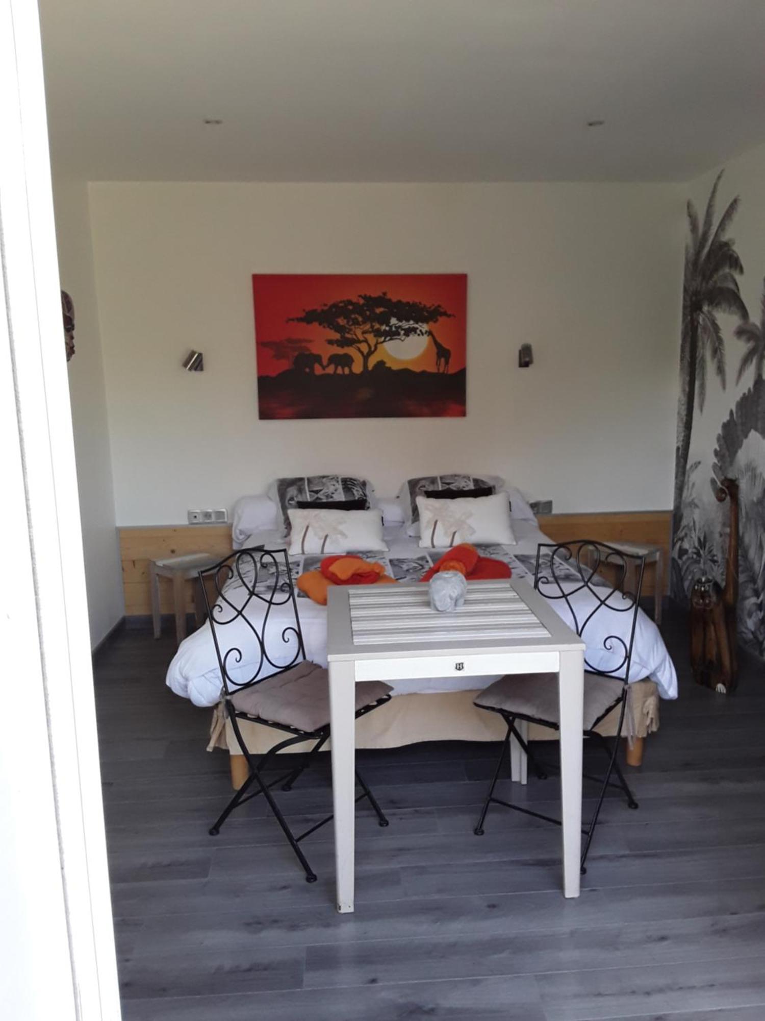 Chambres D'Hotes De L'Orval Thiergeville Ngoại thất bức ảnh